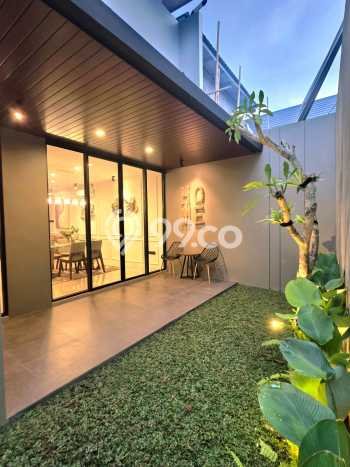 Hunian Cantik Modern Lb 117m2 di Depok, Sleman Hunian Cantik Modern Lb 117m2 di Depok, Sleman