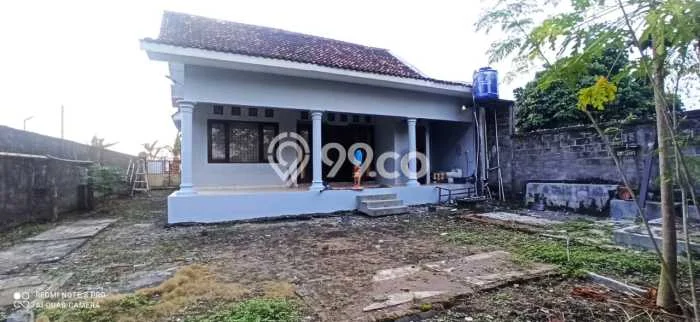 For Sale Rumah 3 Kamar Lokasi Ideal Bagus dan Strategis di Kalasan For Sale Rumah 3 Kamar Lokasi Ideal Bagus dan Strategis di Kalasan
