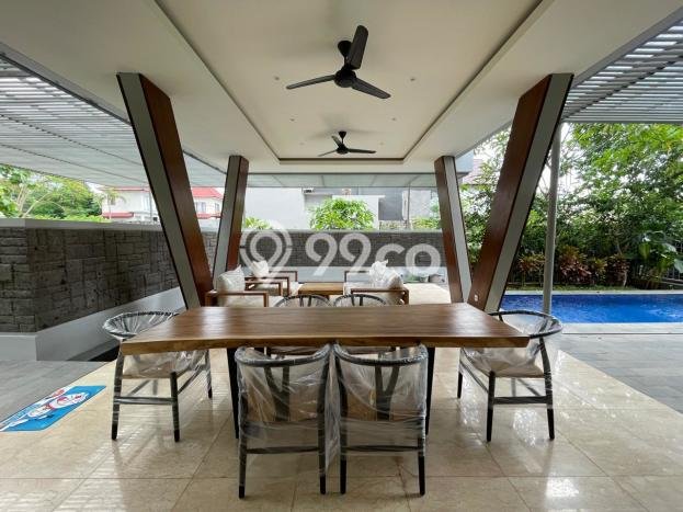 Sewa Rumah Nyaman di Jimbaran LT 360m2 / LB 450m2 Kondisi Bagus Sewa Rumah Nyaman di Jimbaran LT 360m2 / LB 450m2 Kondisi Bagus