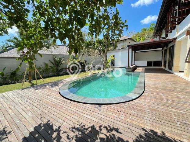 Dijual Rumah Mewah Megah Dengan View Cantik di Ungasan, Badung Dijual Rumah Mewah Megah Dengan View Cantik di Ungasan, Badung