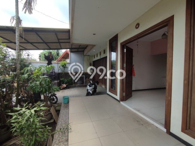 Rumah Mewah LB 415m2 Siap Pakai Desain Elegan di Gatot Subroto, Denpasar Rumah Mewah LB 415m2 Siap Pakai Desain Elegan di Gatot Subroto, Denpasar