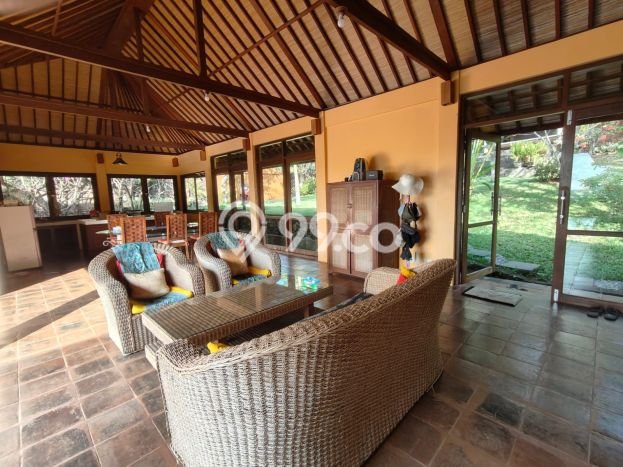 Dijual Rumah Luas Megah Dengan View Cantik di Jimbaran, Badung Dijual Rumah Luas Megah Dengan View Cantik di Jimbaran, Badung