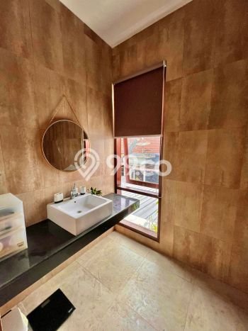 Rumah Luas Asri 3 KT Siap Pakai di Nusa Dua Badung Rumah Luas Asri 3 KT Siap Pakai di Nusa Dua Badung