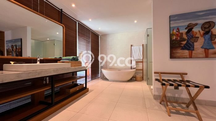 Hunian Mewah LB 500m2 Siap Huni Desain Elegan di Seminyak, Badung Hunian Mewah LB 500m2 Siap Huni Desain Elegan di Seminyak, Badung