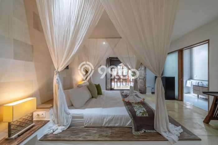 Rumah Luxury Modern Tanpa Renovasi di Seminyak Badung Rumah Luxury Modern Tanpa Renovasi di Seminyak Badung