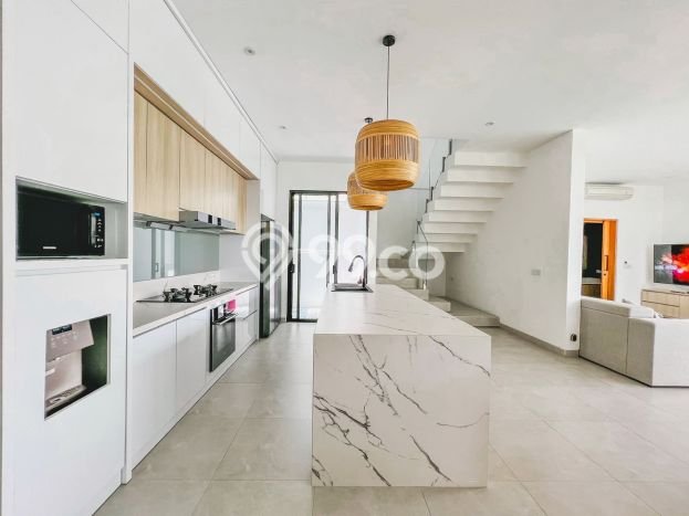 Dijual Rumah Luas Megah Dengan View Eksklusif di Seminyak, Badung Dijual Rumah Luas Megah Dengan View Eksklusif di Seminyak, Badung