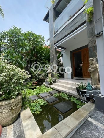 Jual Rumah Luas Megah Dengan View Cantik di Umalas, Badung Jual Rumah Luas Megah Dengan View Cantik di Umalas, Badung