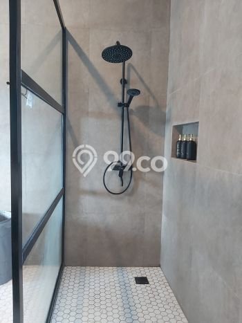 Rumah Elit LB 250m2 Siap Pakai Desain Elegan di Keramas, Gianyar Rumah Elit LB 250m2 Siap Pakai Desain Elegan di Keramas, Gianyar