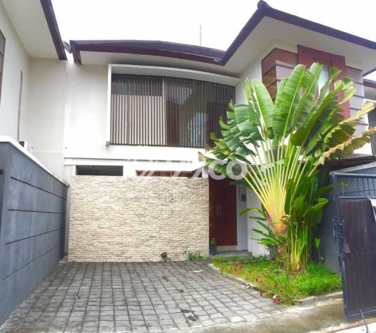 Rumah Elit Modern Siap Huni di Kerobokan Badung Rumah Elit Modern Siap Huni di Kerobokan Badung