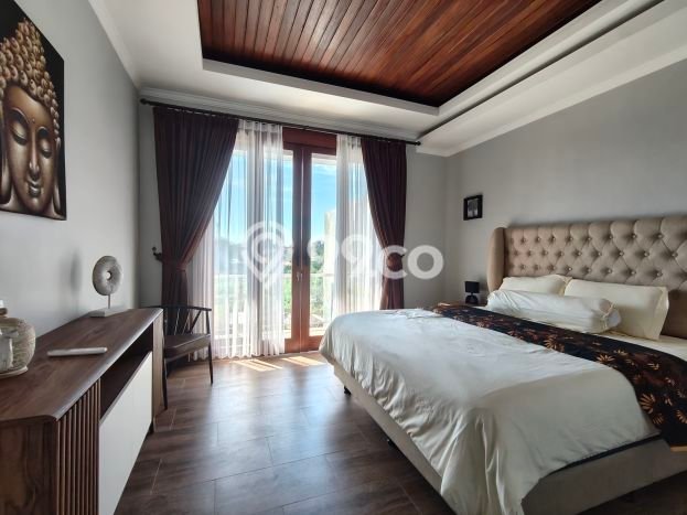 Hunian Elit LB 130m2 Siap Pakai Desain Elegan di Ungasan, Badung Hunian Elit LB 130m2 Siap Pakai Desain Elegan di Ungasan, Badung