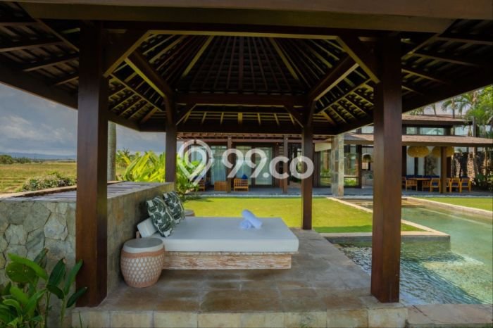 Rumah Mewah LB 1440m2 Siap Huni Desain Elegan di Beraban, Tabanan Rumah Mewah LB 1440m2 Siap Huni Desain Elegan di Beraban, Tabanan