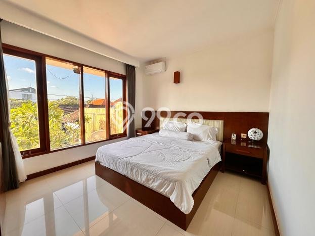 For Sale! Luxury House LT 145m2 Desain Modern di Kerobokan For Sale! Luxury House LT 145m2 Desain Modern di Kerobokan