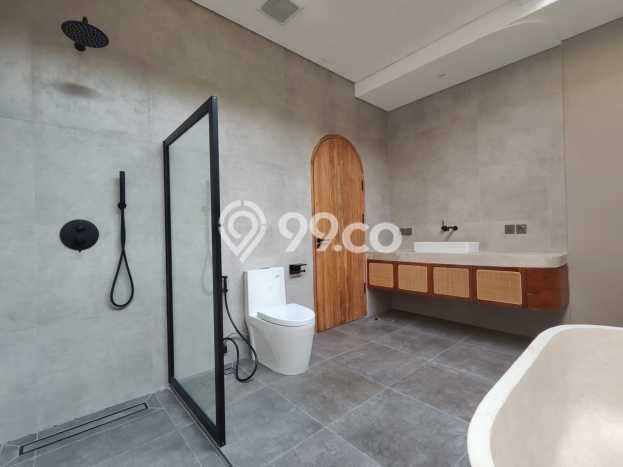 Rumah Elit LB 180m2 Siap Huni Desain Elegan di Sanur, Denpasar Rumah Elit LB 180m2 Siap Huni Desain Elegan di Sanur, Denpasar