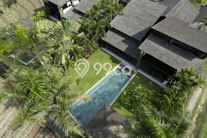 Rumah Mewah LB 1440m2 Siap Huni Desain Elegan di Beraban, Tabanan Rumah Mewah LB 1440m2 Siap Huni Desain Elegan di Beraban, Tabanan