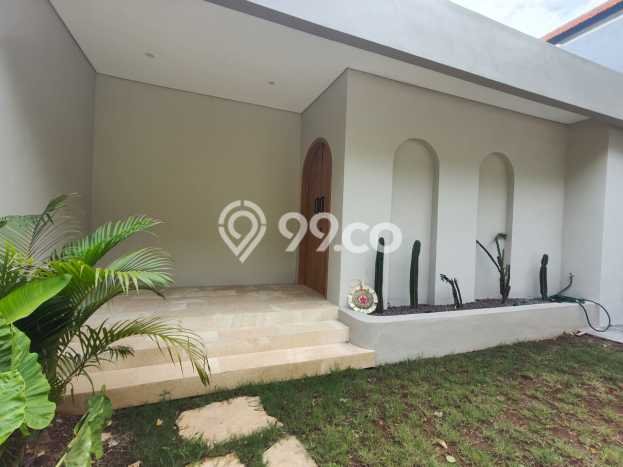 Rumah Elit LB 180m2 Siap Huni Desain Elegan di Sanur, Denpasar Rumah Elit LB 180m2 Siap Huni Desain Elegan di Sanur, Denpasar