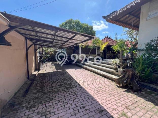 Dijual Rumah Luas Elegan Dengan View Eksklusif di Seminyak, Badung Dijual Rumah Luas Elegan Dengan View Eksklusif di Seminyak, Badung