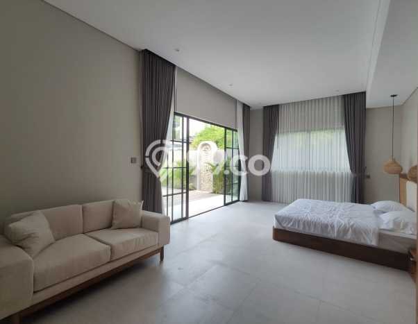 Rumah Elit LB 180m2 Siap Huni Desain Elegan di Sanur, Denpasar Rumah Elit LB 180m2 Siap Huni Desain Elegan di Sanur, Denpasar