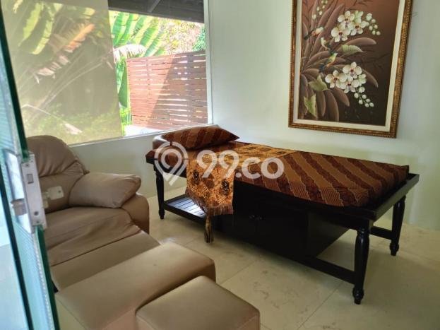 Vila Strategis Kawasan , Area 1189m2m², Akses ke berbagai fasilitas Vila Strategis Kawasan , Area 1189m2m², Akses ke berbagai fasilitas