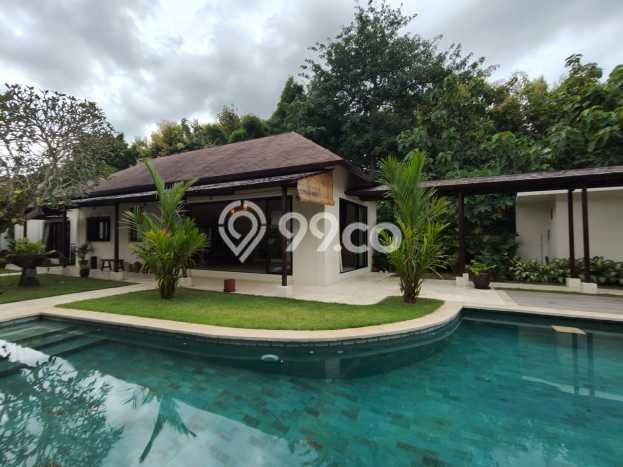 Jual Rumah Mewah Megah Dengan View Cantik di Jimbaran, Badung Jual Rumah Mewah Megah Dengan View Cantik di Jimbaran, Badung
