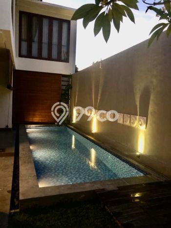 Jual Rumah Luas Elegan Dengan View Cantik di Petitenget, Badung Jual Rumah Luas Elegan Dengan View Cantik di Petitenget, Badung