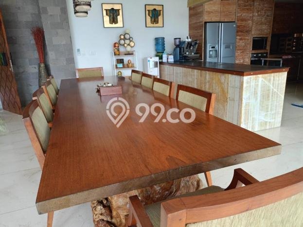 Vila Strategis Kawasan , Area 1189m2m², Akses ke berbagai fasilitas Vila Strategis Kawasan , Area 1189m2m², Akses ke berbagai fasilitas