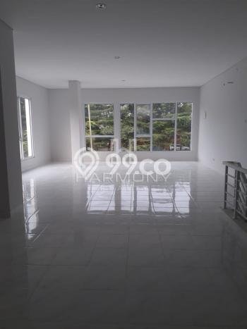 Ruko Dijual di Tangerang LT 78m2 & LB 156m2 Lokasi Terbaik! Ruko Dijual di Tangerang LT 78m2 & LB 156m2 Lokasi Terbaik!