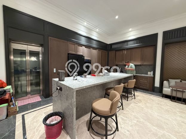 Dijual Rumah Mewah Megah Dengan View Cantik di Summarecon Bogor, Bogor Dijual Rumah Mewah Megah Dengan View Cantik di Summarecon Bogor, Bogor