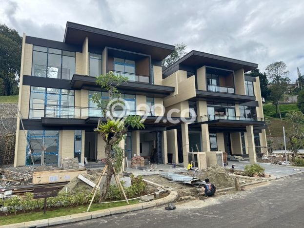 Rumah Elit Modern Tanpa Renovasi di Summarecon Bogor Bogor Rumah Elit Modern Tanpa Renovasi di Summarecon Bogor Bogor