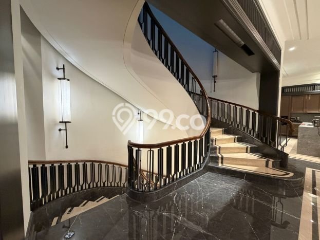 Dijual Rumah Mewah Megah Dengan View Cantik di Summarecon Bogor, Bogor Dijual Rumah Mewah Megah Dengan View Cantik di Summarecon Bogor, Bogor