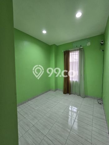 Disewakan! Rumah 3 Kamar Tidur &
2 Kamar Mandi di Gading Serpong, Tangerang Disewakan! Rumah 3 Kamar Tidur &
2 Kamar Mandi di Gading Serpong, Tangerang