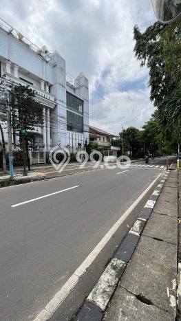 Dijual Komersial di Cempaka Putih Jakarta Pusat LT 220m2 / LB 480m2 Dijual Komersial di Cempaka Putih Jakarta Pusat LT 220m2 / LB 480m2