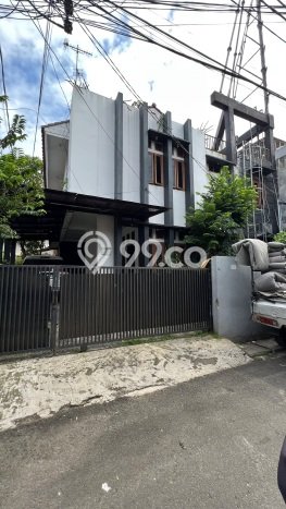 Rumah Minimalis 2 Kamar LT 184m2 di Bukit Duri Rumah Minimalis 2 Kamar LT 184m2 di Bukit Duri