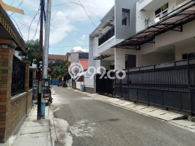 Dijual Hunian Rumah Terawat 4 Kamar di Percetakan Negara, Jakarta Pusat Dijual Hunian Rumah Terawat 4 Kamar di Percetakan Negara, Jakarta Pusat