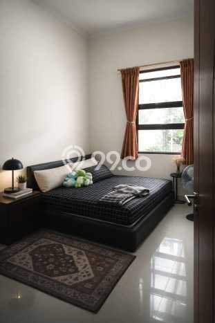 Jual Rumah Strategis Bagus Punya 4 KT di Arcamanik Bandung SHM Jual Rumah Strategis Bagus Punya 4 KT di Arcamanik Bandung SHM