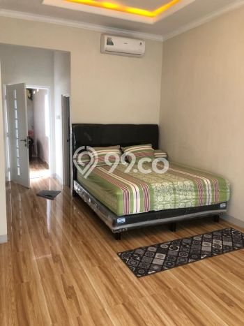 Rumah Disewakan Bandung LT 180m2 LB 250m2 Area Kota Baru Parahyangan Rumah Disewakan Bandung LT 180m2 LB 250m2 Area Kota Baru Parahyangan