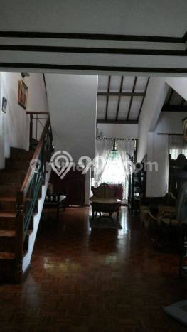 For Sale Hunian Rumah Nyaman 4 KT di Bintaro, Tangerang Selatan For Sale Hunian Rumah Nyaman 4 KT di Bintaro, Tangerang Selatan