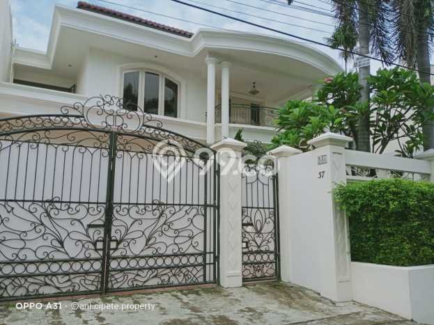 For Sale Rumah Elit Exclusive di Cilandak, Jakarta Selatan For Sale Rumah Elit Exclusive di Cilandak, Jakarta Selatan