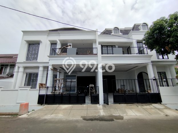 Ready to Use! Luxury House LT 176m2 Desain Elegan di Bintaro Ready to Use! Luxury House LT 176m2 Desain Elegan di Bintaro