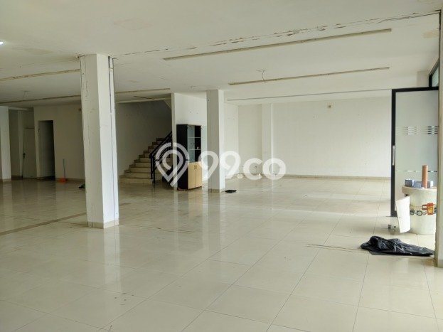 Komersial Bagus Dijual LB 600m2 Lokasi Strategis Jakarta Selatan Area Cocok untuk Berbisnis Komersial Bagus Dijual LB 600m2 Lokasi Strategis Jakarta Selatan Area Cocok untuk Berbisnis