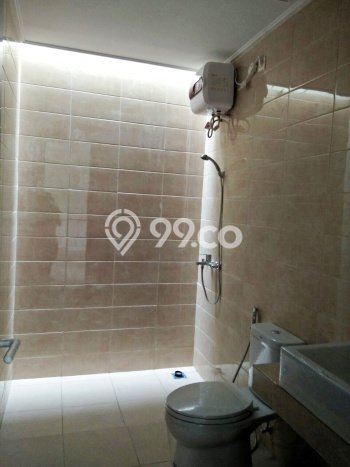 Hunian Mewah LB 161m2 Siap Huni Desain Elegan di Bintaro, Tangerang Selatan Hunian Mewah LB 161m2 Siap Huni Desain Elegan di Bintaro, Tangerang Selatan