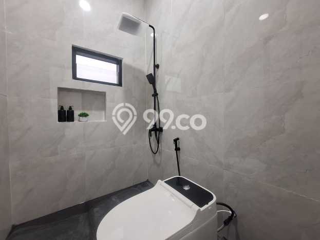Jual Rumah Eksklusif 4 KT di Bintaro, Tangerang Selatan Jual Rumah Eksklusif 4 KT di Bintaro, Tangerang Selatan
