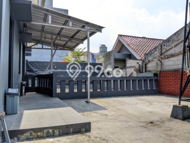 Komersial Bagus Dijual LB 600m2 Lokasi Strategis Jakarta Selatan Area Cocok untuk Berbisnis Komersial Bagus Dijual LB 600m2 Lokasi Strategis Jakarta Selatan Area Cocok untuk Berbisnis