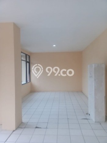 LOKASI STRATEGIS! Ruko Kawasan , Luas 800m2m², Area Berkembang, Ready Operasional LOKASI STRATEGIS! Ruko Kawasan , Luas 800m2m², Area Berkembang, Ready Operasional