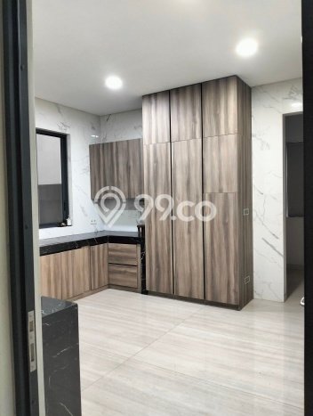 Hunian Elit LB 640m2 Siap Pakai Desain Elegan di Citraland, Surabaya Hunian Elit LB 640m2 Siap Pakai Desain Elegan di Citraland, Surabaya