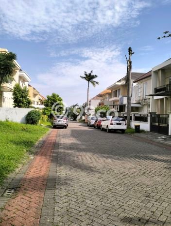 Tanah Kavling Dijual di Surabaya dengan Spesifikasi 425m2 Tanah Kavling Dijual di Surabaya dengan Spesifikasi 425m2