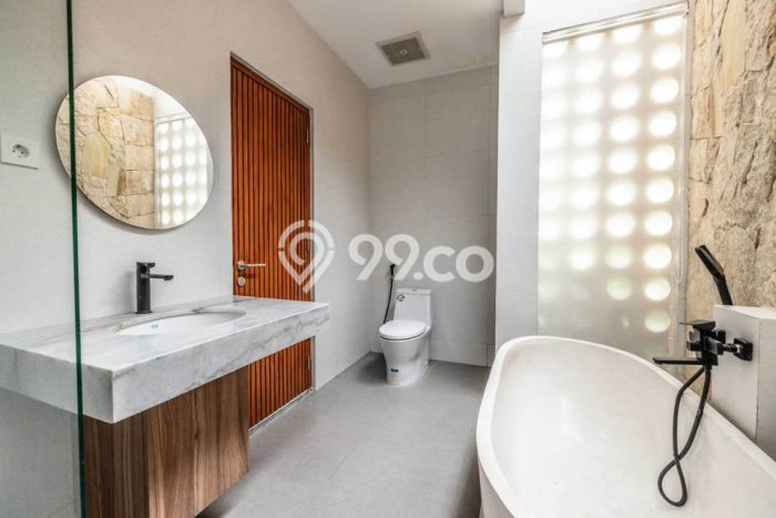 KESEMPATAN EMAS! Vila Kawasan Mengwi, Area 105m2m², Lokasi Elite dengan privasi terjaga KESEMPATAN EMAS! Vila Kawasan Mengwi, Area 105m2m², Lokasi Elite dengan privasi terjaga