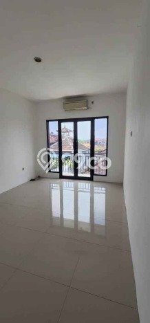 Rumah Modern 3 KT di Tibubeneng Badung Semi Furnished Rumah Modern 3 KT di Tibubeneng Badung Semi Furnished