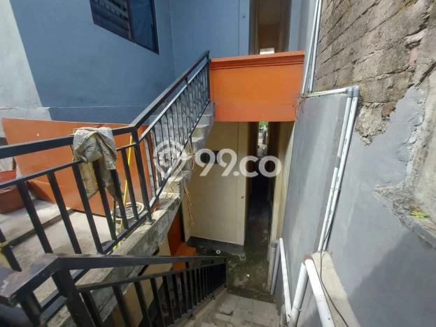 Rumah Kost untuk Dijual di Panjer Punya 14 Kamar Rumah Kost untuk Dijual di Panjer Punya 14 Kamar