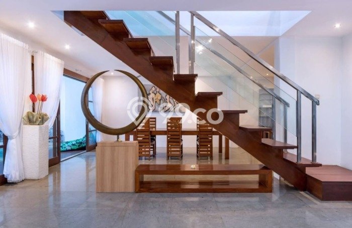 Rumah Eksklusif Dijual LT 445m2 di Seminyak, Badung Rumah Eksklusif Dijual LT 445m2 di Seminyak, Badung