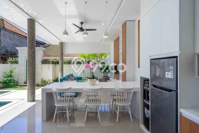 Vila Strategis Kawasan , Dimensi 175m2m², Dekat ke berbagai fasilitas Vila Strategis Kawasan , Dimensi 175m2m², Dekat ke berbagai fasilitas